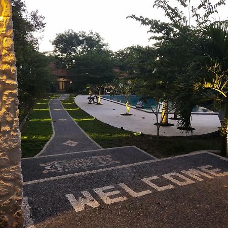 Villa Pulu Uluwatu  Luaran gambar
